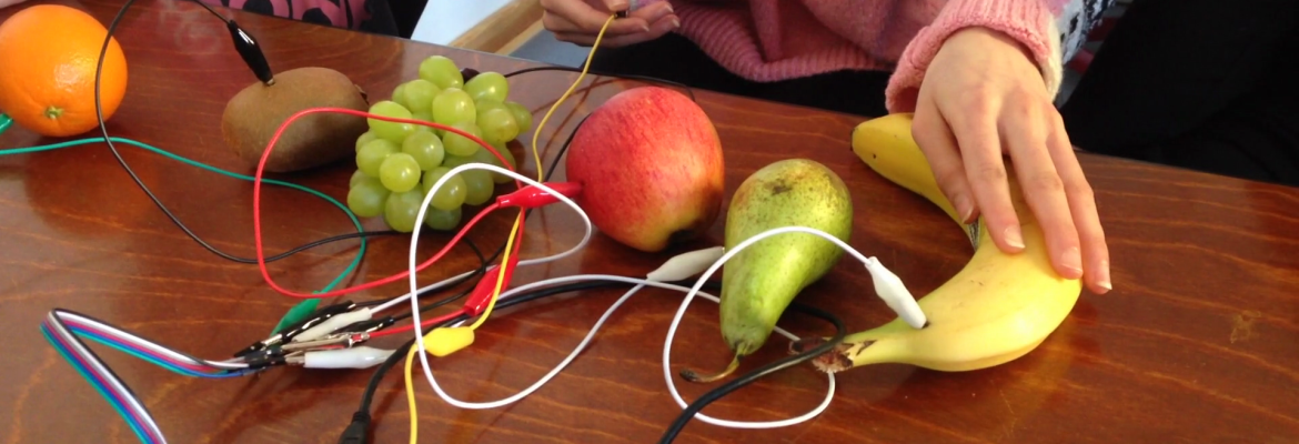 Elektronische Musik mit Obst